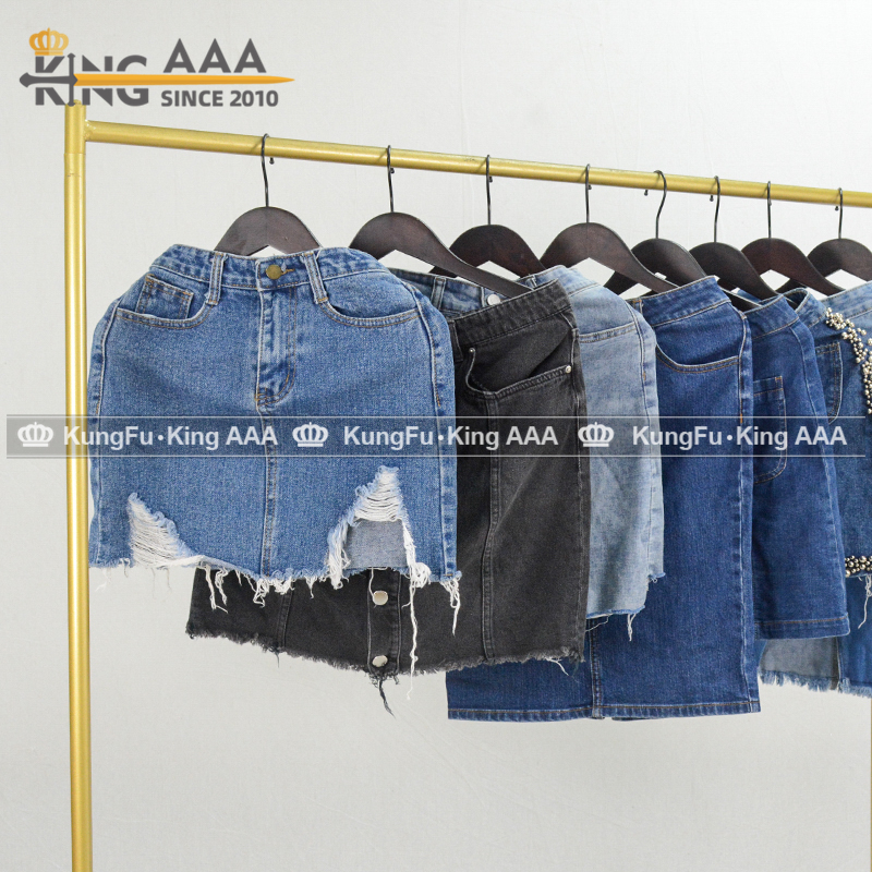 A5-1_0026_DSC_1819 Wholesale Supplier of Used Women’s Denim Mini Skirts - 45kg/Bale, Perfect for Bulk Buyers