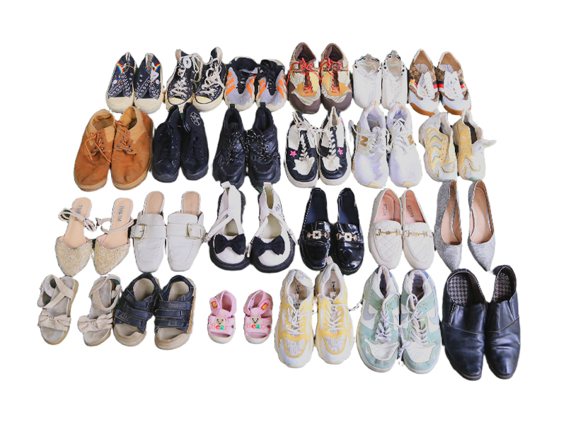 KingAAA wholesale used mixed shoes - assorted pre-owned footwear in mixed sizes and styles for Africa and Middle East markets.